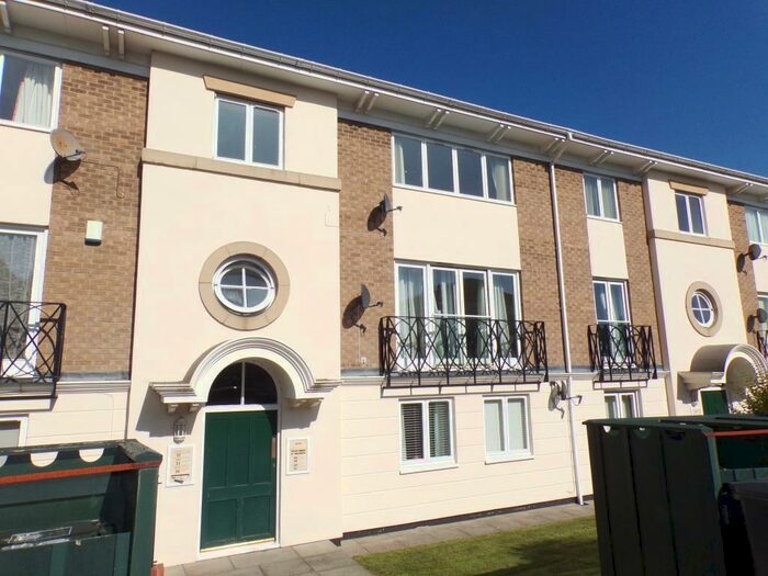 2 Bedroom Apartment To Rent In Hawkesbury Mews, Central/Denes - Darlington, DL3