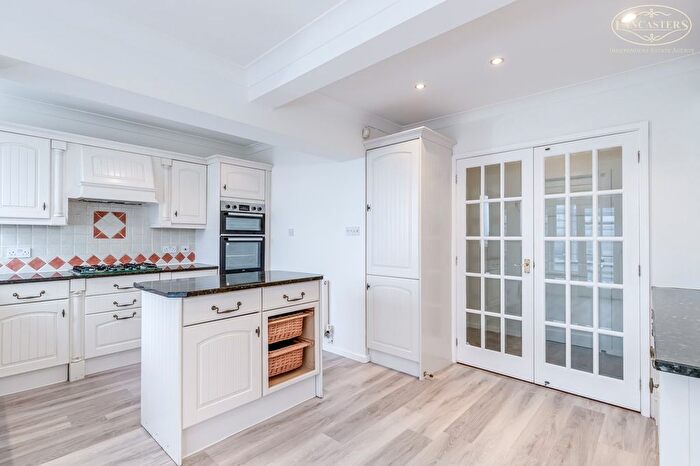 2 Bedroom Semi-Detached House For Sale In Hillside Avenue, Blackrod, Bolton, BL6