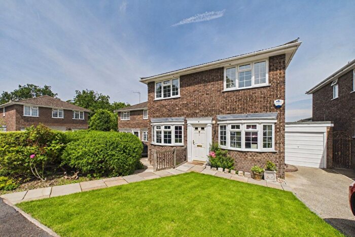 4 Bedroom Detached House For Sale In Avon Grove, Bracknell, Berkshire, RG12