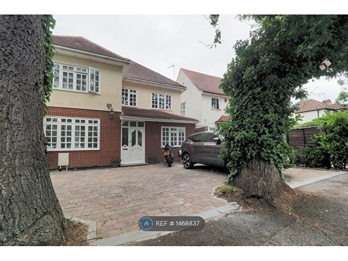 Studio To Rent In Oakington Ave., Wembley, HA9