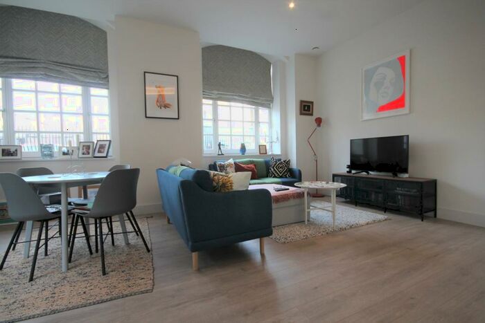 1 Bedroom Flat To Rent In Cambridge House, Mayes Road, Haringay, N22