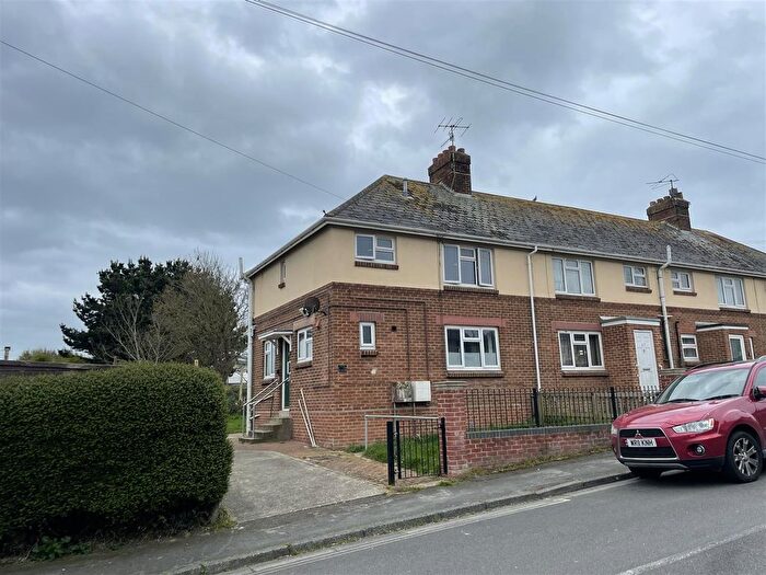 1 Bedroom Flat For Sale In Hereford Road, Weymouth, DT4