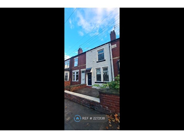 3 Bedroom Terraced House To Rent In Castleford Road, Normanton, WF6