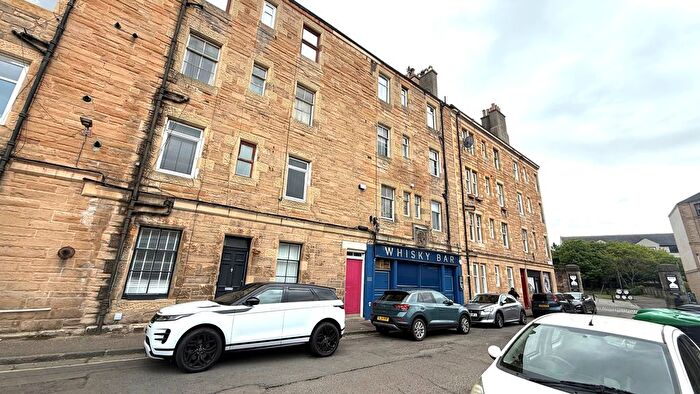 1 Bedroom Flat For Sale In , St. Leonards Hill, St Leonards, Edinburgh, City Of Edinburgh, EH8