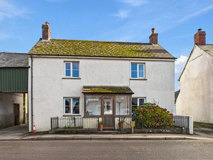 3 Bedroom End Of Terrace House For Sale In Kilkhampton, Bude, Cornwall, EX23