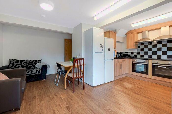 4 Bedroom Detached House To Rent In Craddock Road, Canterbury, CT1