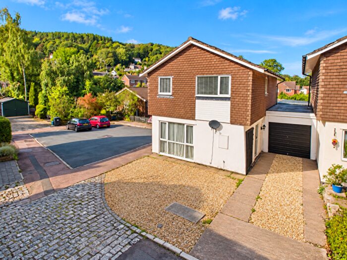 3 Bedroom Link Detached House For Sale In Forest Rise, Lydbrook, GL17