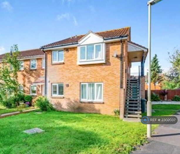 Studio To Rent In Osprey Gardens, Lee-On-The-Solent, PO13