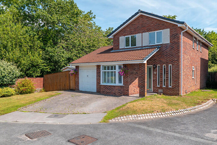 3 Bedroom Detached House For Sale In Greencroft, Penwortham, PR1