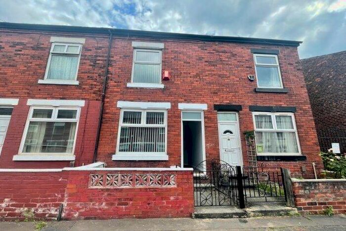 2 Bedroom Property To Rent In Agnes Street, Manchester, M19