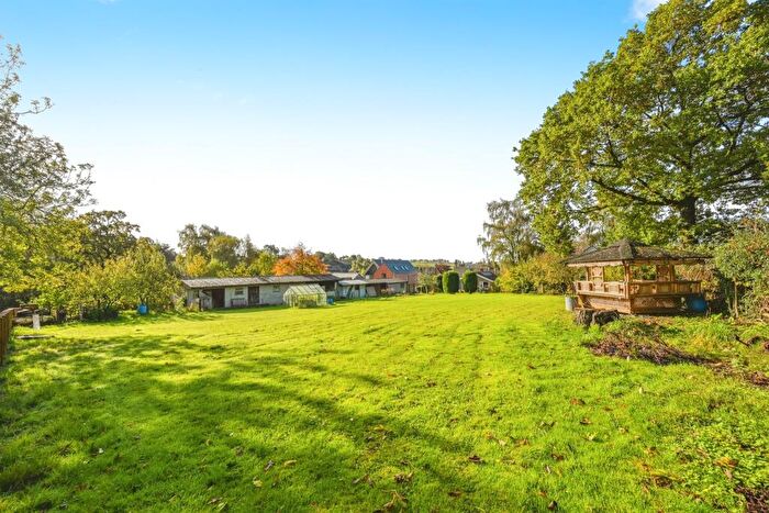 4 Bedroom Bungalow For Sale In Bullhurst Lane, Weston Underwood, Ashbourne, DE6