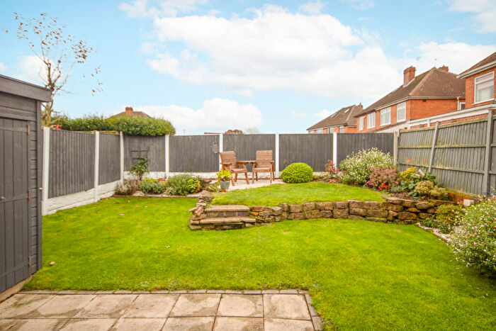 3 Bedroom Detached House For Sale In Woodlands Avenue, Shelton Lock, DE24