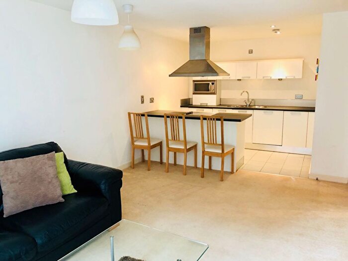 2 Bedroom Property To Rent In B Melia House, Manchester, M4