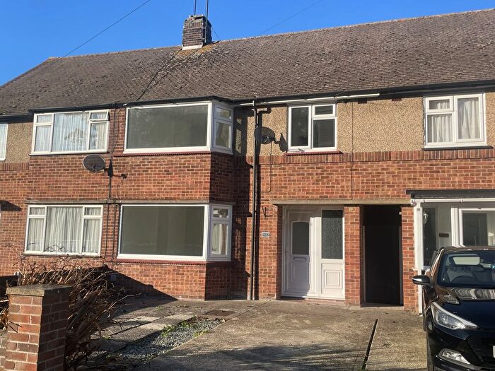 3 Bedroom Semi-Detached House To Rent In Fronks Road, Dovercourt, Harwich, CO12