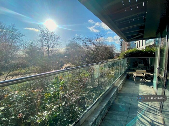 2 Bedroom Flat To Rent In Rivulet Apartments, London, N4