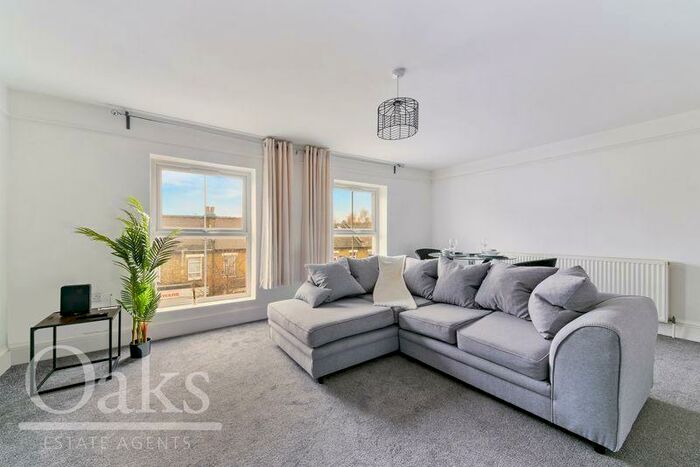 2 Bedroom Flat To Rent In Beulah Road, Thornton Heath, CR7