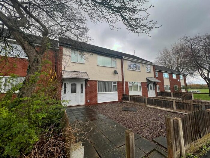 3 Bedroom Terraced House To Rent In Kenilworth Court, Ellesmere Port, CH65