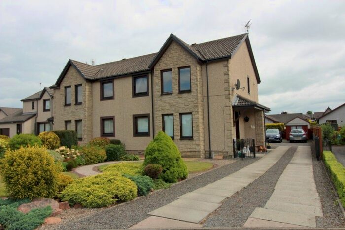 2 Bedroom Flat To Rent In Gowan Rigg, Forfar, Angus, DD8