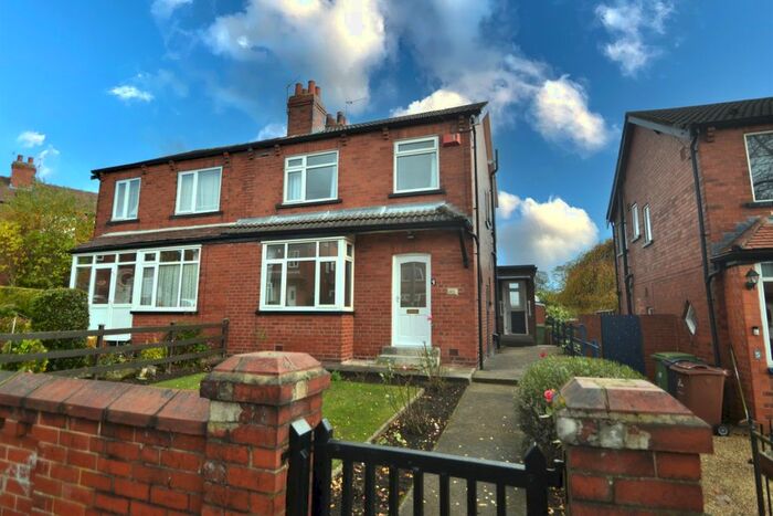 3 Bedroom Semi-Detached House To Rent In Woodland Drive, Chapel Allerton, Leeds, LS7