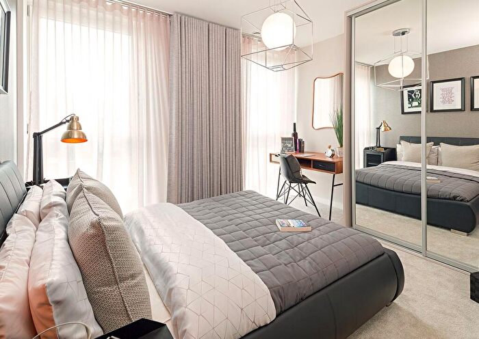 2 Bedroom Flat For Sale In Hendon, NW9