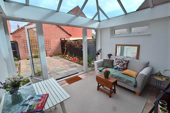 3 Bedroom Terraced House For Sale In Threadcutters Way, Shepshed, LE12