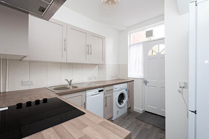 3 Bedroom Town House To Rent In St. Clements Street, Oxford, OX4