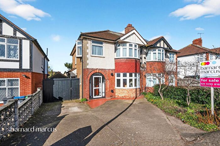 3 Bedroom Semi Detached House For Sale In Tolworth Rise North, Surbiton, KT5
