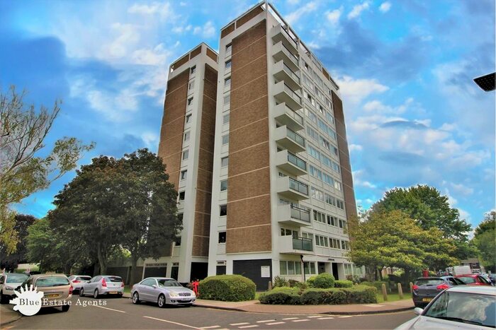 2 Bedroom Flat To Rent In Wheatlands, Hounslow, TW5