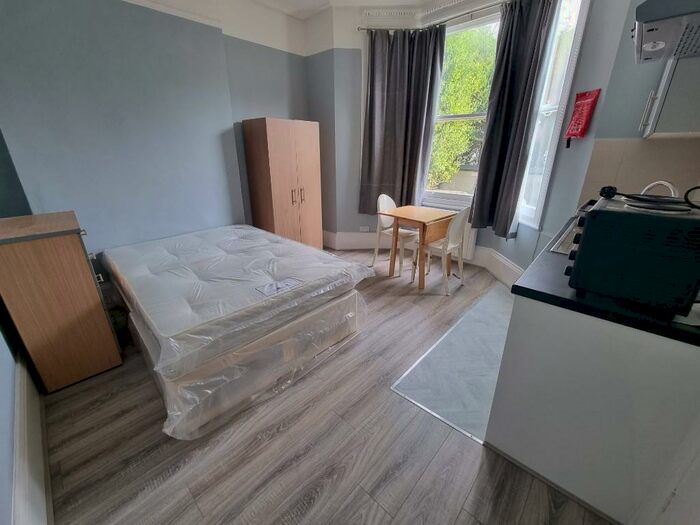 Studio To Rent In Mansfield Road, London, NW3