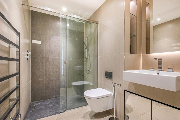 2 Bedroom Apartment To Rent In Meranti House, London, E1