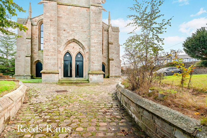 1 Bedroom Apartment For Sale In Accrington Road, Burnley, Lancashire, BB11