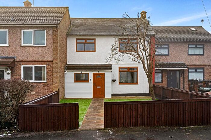 3 Bedroom Terraced House To Rent In Lochinver Grove, Heywood, OL10