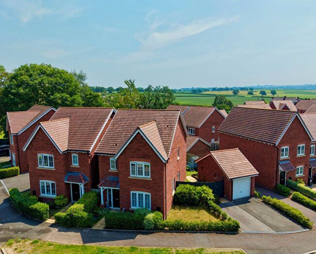 3 Bedroom Detached House For Sale In Lynchet Road, Malpas, SY14