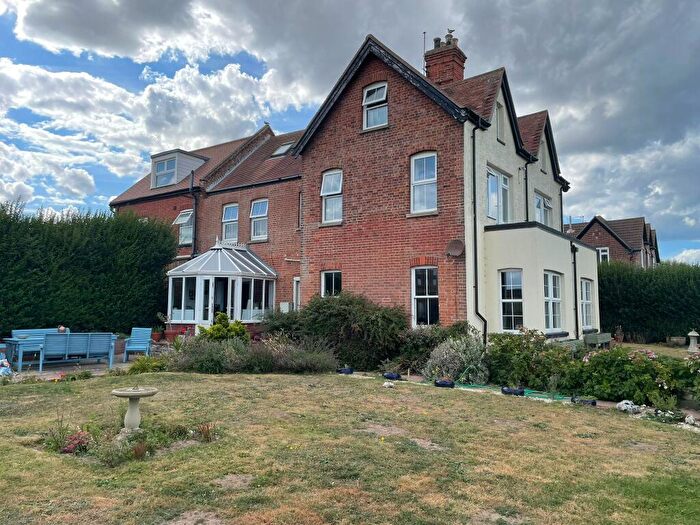 5 Bedroom Semi-Detached House For Sale In Sea View Road, Mundesley, Norwich, Norfolk, NR11