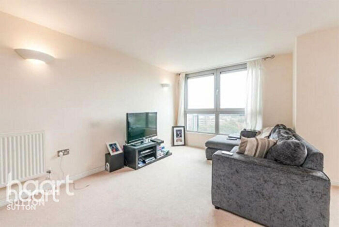 1 Bedroom Apartment For Sale In Throwley Way, Sutton, SM1