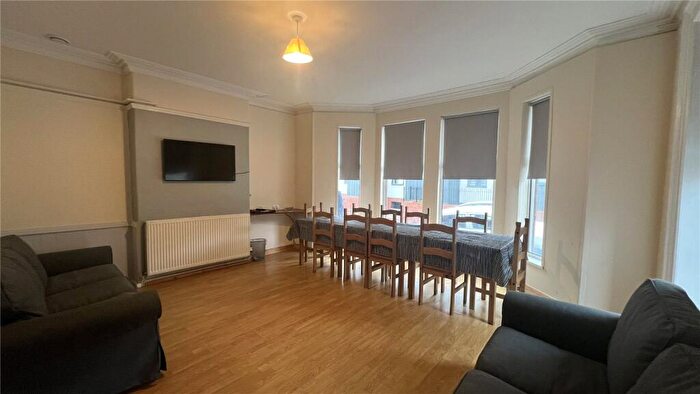 1 Bedroom End Of Terrace House To Rent In Farrar Road, Bangor, Gwynedd, LL57