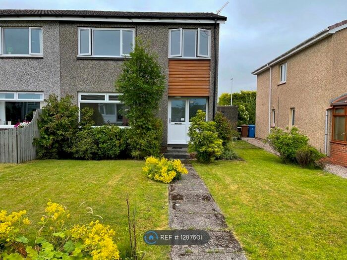 3 Bedroom Semi-Detached House To Rent In Canmore Drive, Stenhousemuir, Larbert FK5