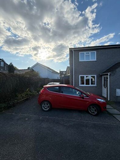2 Bedroom End Of Terrace House For Sale In Park Road, Builth Wells, LD2