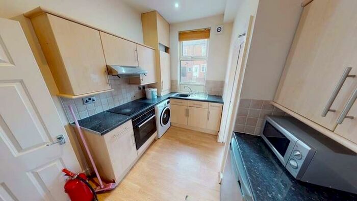 3 Bedroom Terraced House To Rent In Monkbridge Grove, Meanwood, Leeds, LS6
