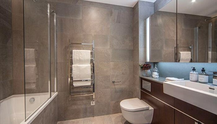 2 Bedroom Apartment To Rent In Charles Clowes Walk, Nine Elms, London, SW11