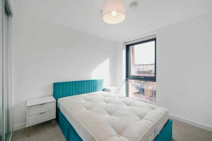 2 Bedroom Flat To Rent In Lionel Street, Birmingham, B3