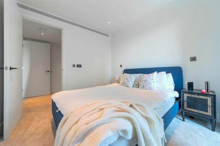 1 Bedroom Flat To Rent In Parkside Apartments, London, W12