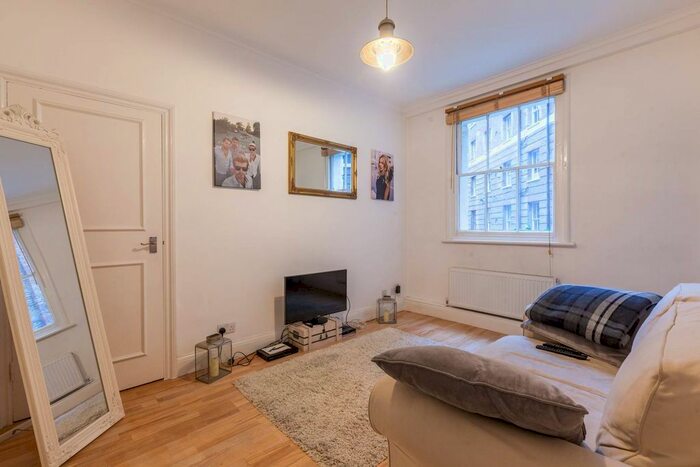 1 Bedroom Flat To Rent In Commercial Street, Spitalfields, London, E1