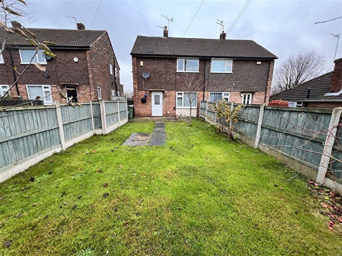 2 Bedroom Semi-Detached House To Rent In Healdwood Road, Castleford, WF10