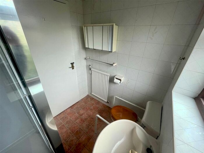 2 Bedroom Bungalow For Sale In Hunters Hill, Weaverham, Northwich, Cheshire, CW8