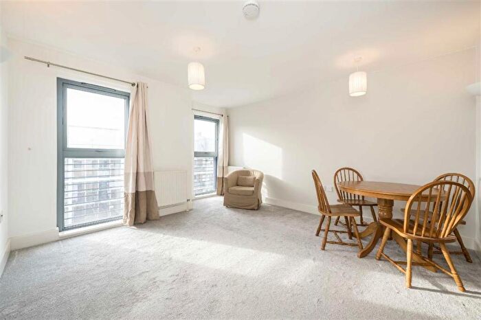 1 Bedroom Flat For Sale In Old Paradise Street, Kennington, SE11