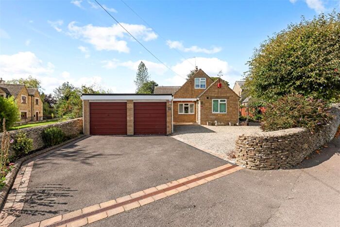 4 Bedroom Detached Bungalow For Sale In Middle Hill, Chalford Hill, Stroud, GL6