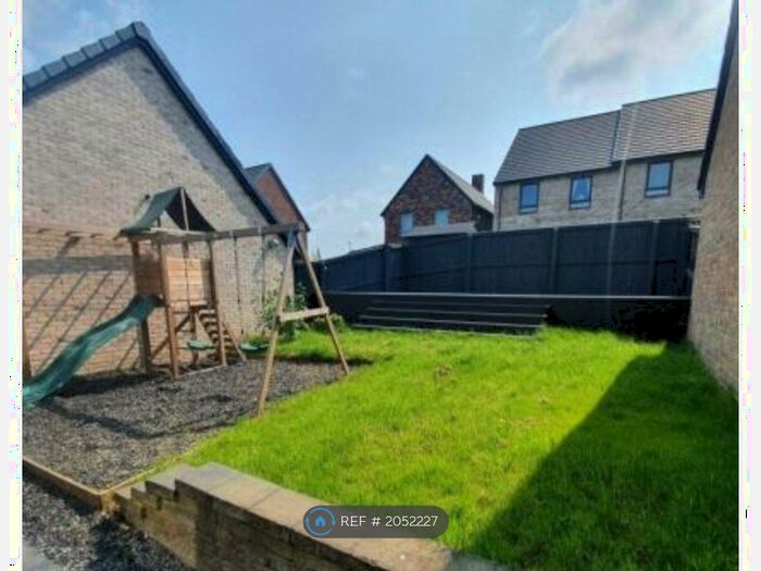 5 Bedroom Detached House To Rent In Harriets Heights, Blackburn, BB2