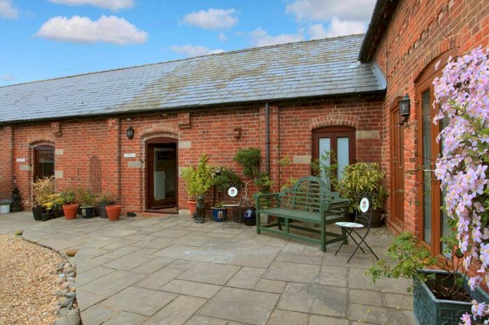 2 Bedroom Terraced House To Rent In Charlton, Telford, TF6