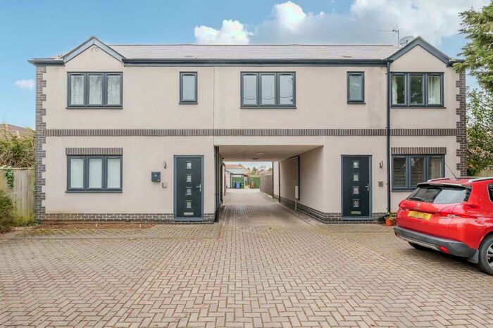 1 Bedroom Apartment To Rent In Buckingham Road, Buckingham Corner, OX26